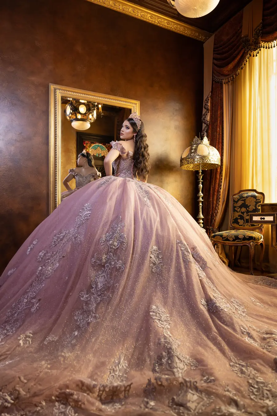 Sesión de quinceañera en The Spanish Monastery